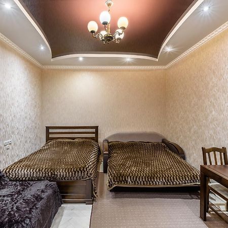 Stepana Bandery Str. 19 Leilighet Lviv Eksteriør bilde