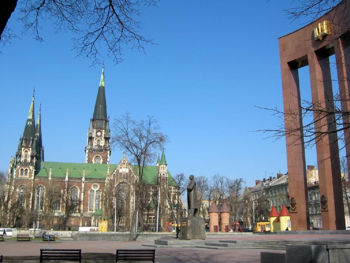 Stepana Bandery Str. 19 Leilighet Lviv Eksteriør bilde
