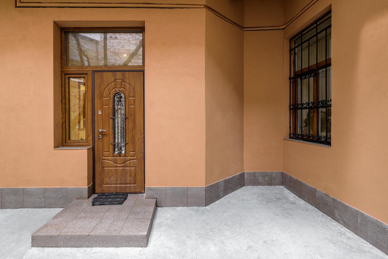 Stepana Bandery Str. 19 Leilighet Lviv Eksteriør bilde